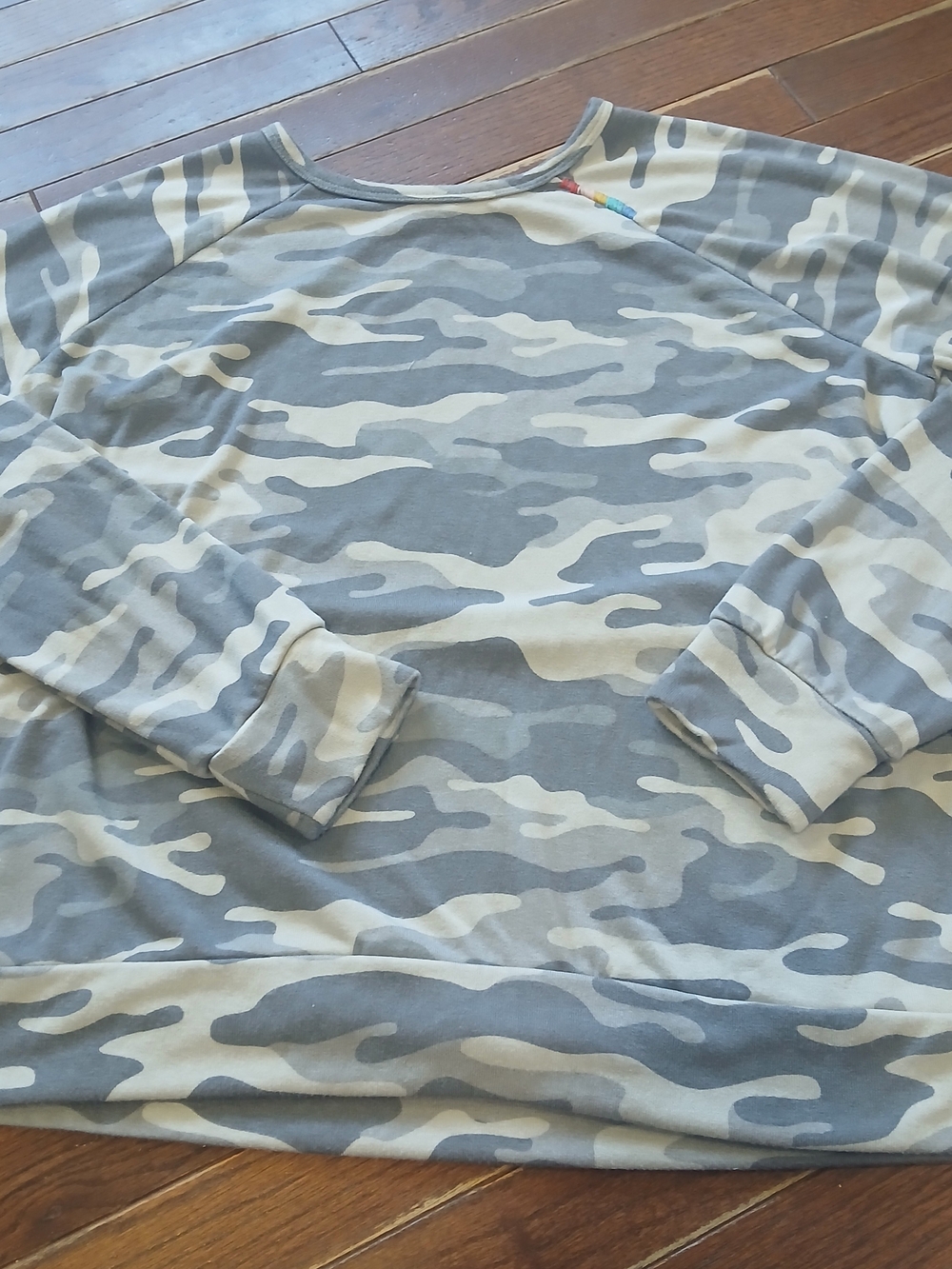 PJ Salvage Gray & Cream Camo Long-Sleeve Pajama Top Sz L Comfy Soft Sleepwear